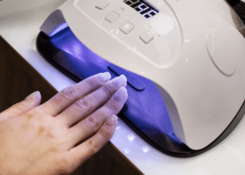 Esmaltes são barrados pela Anvisa após descoberta de substâncias perigosas