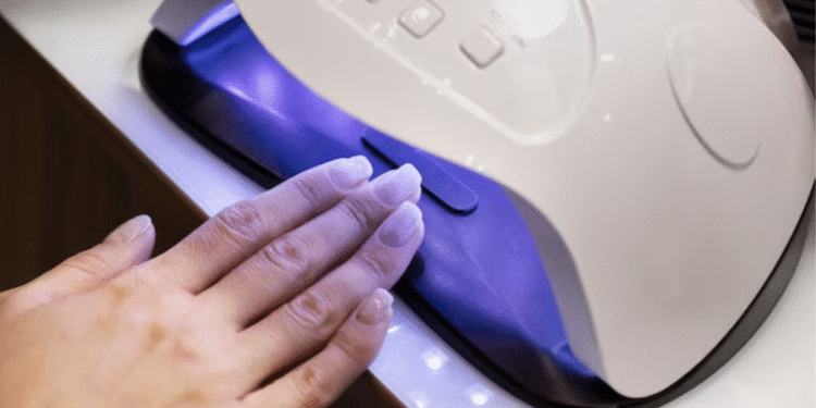 Esmaltes são barrados pela Anvisa após descoberta de substâncias perigosas