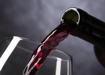 Lugar da Europa conhecido como a “terra do vinho” também sofreu tragédia com metanol