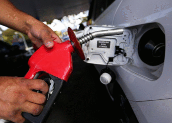 Novo combustível para aposentar a gasolina comum chegou ao Brasil para felicidade dos motoristas