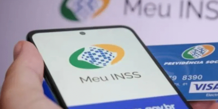 Presidente do INSS anuncia ótima notícia para aposentados e pensionistas