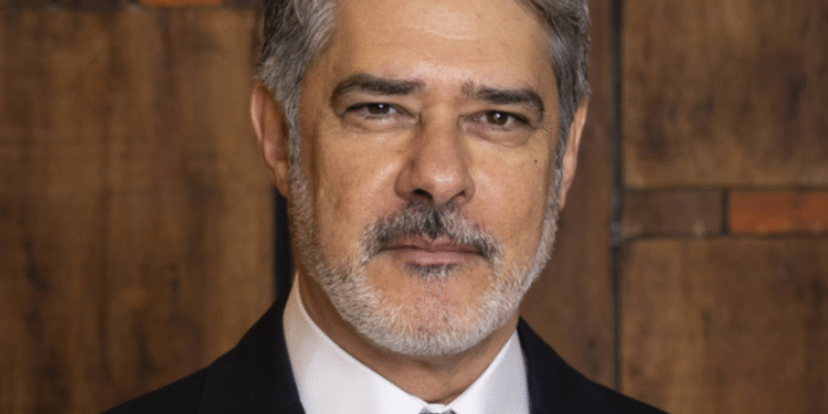 William Bonner ganhava R$ 900 mil no Jornal Nacional e aceitou salário menor para comandar novo programa