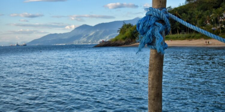 Ilha em São Paulo com 346 km² abriga mais de 300 cachoeiras e 43 praias de tirar o fôlego