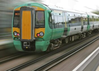 Gigante do transporte ferroviário chega ao Brasil e vai produzir 44 trens de última geração