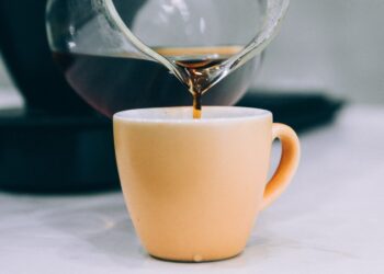 Café alcança o valor mais alto da história e ultrapassa R$ 3 mil por xícara