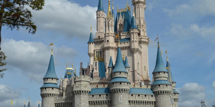 Todos assinantes estão cancelando as contas nesse serviço de streaming: veja o que está por trás