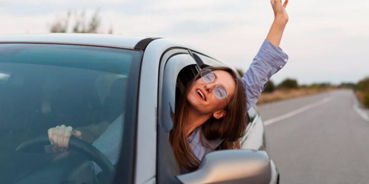 Vai pegar a estrada? Estes são os horários que especialistas consideram realmente tranquilos no fim do ano