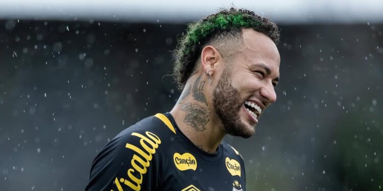 Ancelotti faz única exigência para voltar a convocar Neymar na seleção brasileira