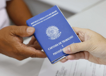 Bolsa Família toma decisão sobre beneficiários que conseguiram emprego