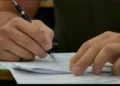Rapaz reprova 128 vezes na prova teórica para emitir a carteira de habilitação