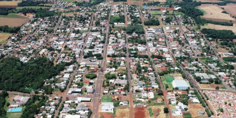 Cidadezinha de 9 mil habitantes recebe mais de R$ 600 milhões e vira “terra prometida” para quem está desempregado