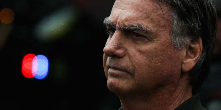 Informação sobre a candidatura de Bolsonaro em 2026 surpreende até aliados
