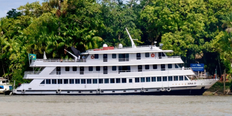 Segure-se na cadeira antes de ver a diária do barco onde Lula se hospedou para a COP30