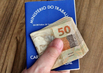 Seu 13º salário pode ser quitado de uma vez antes do fim de ano