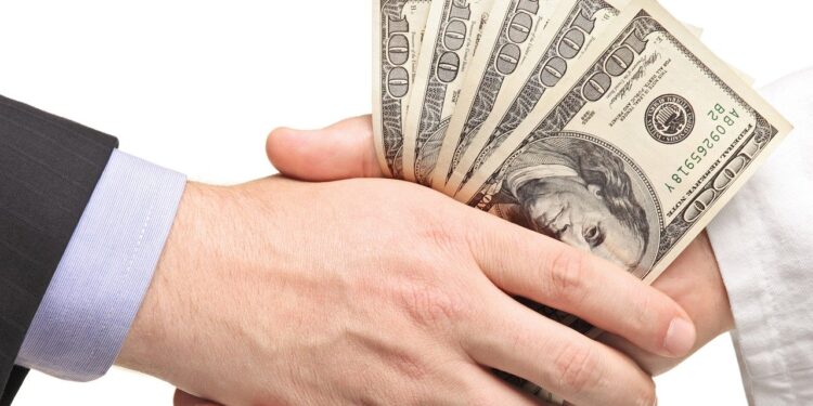 Entenda por que milhares de agências bancárias estão sendo fechadas no Brasil