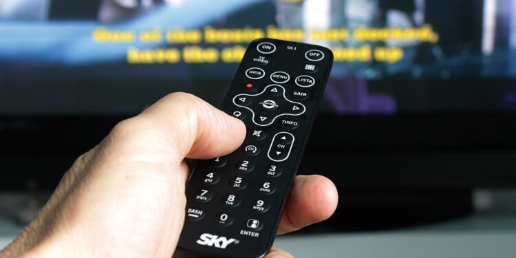 País realiza megaoperação e TV Box pirata para de funcionar no Brasil