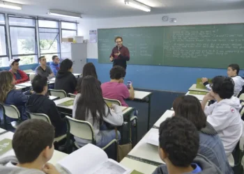 Os mais inteligentes da sala de aula podem ter nascido nesses meses
