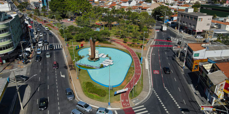 Cidade com menos de 170 mil habitantes foi escolhida para evento que vai parar o Brasil em 12/01