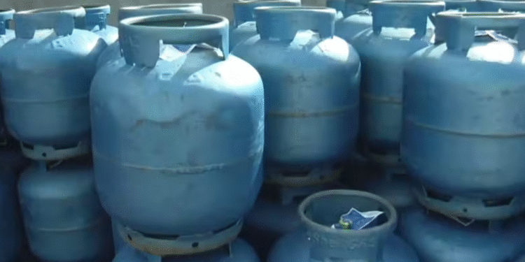 A partir de 2027, será proibido comprar e usar gás nesses países