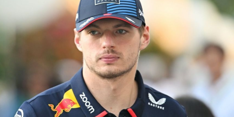 Após perder o título da Fórmula 1, Max Verstappen foi comunicado sobre demissão da Red Bull