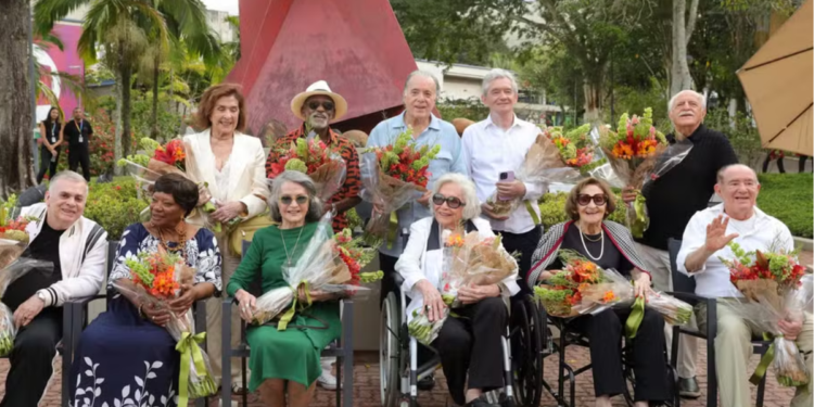 Ator de 93 anos ex-Globo joga tudo no ventilador sobre a emissora