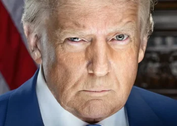 Mesmo bilionário, Trump pode receber pagamento de R$ 54 bilhões após gafe histórica nos EUA