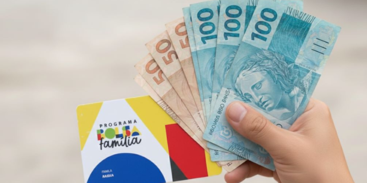 Bolsa Família sobe para R$ 691,37 e brasileiros estão pulando de felicidade