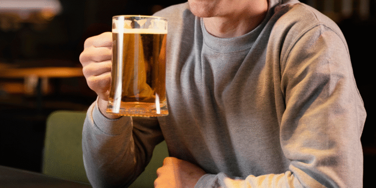 Cientistas revelam qual o limite de cervejas que você pode consumir por dia, sem estragar o seu fígado