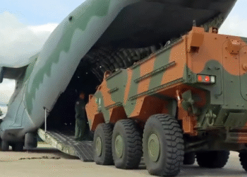 Embraer vai enviar 15 novos caminhões modernos e versáteis ao Exército brasileiro