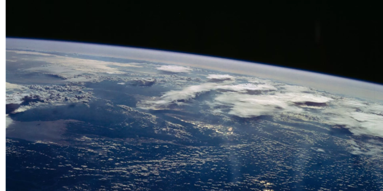 Ex-astronauta da Nasa alega que humanidade vive sob grande mentira; veja o que disse