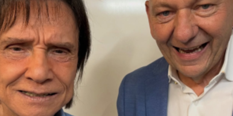 Luciano Hang perde estátua gigante da Havan após encontro com Roberto Carlos