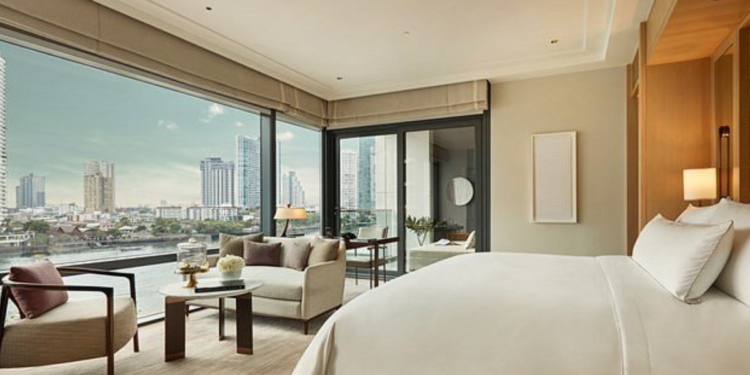 Melhor hotel do mundo está na Ásia: 101 acomodações, restaurante premiado e passeio de barco incluso