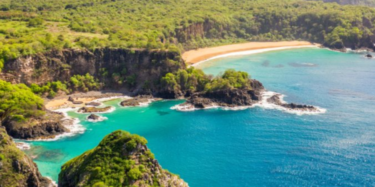 Região do Brasil com pouco mais de 3 mil habitantes virou sinônimo de viagem luxuosa e cobra diária de até R$ 3.000