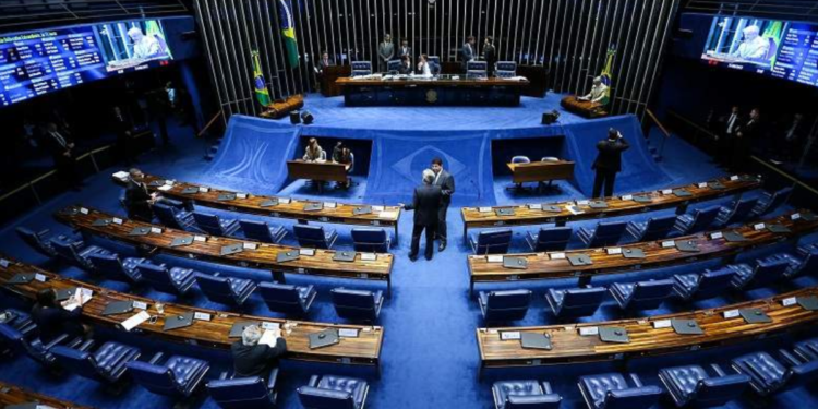 Senado aprovou: brasileiros foram comunicados sobre aumento de 35% nas tarifas em todo esse país