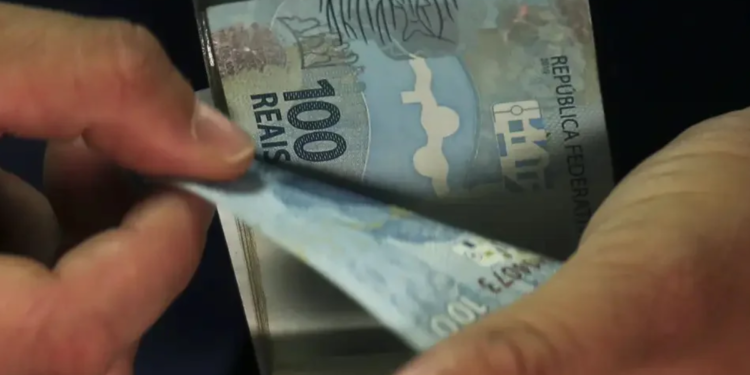 Servidores estaduais terão que pagar mensalidade de até R$ 332 em 2026