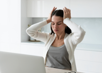 Você se sente mais estressado no fim de ano? Saiba que isso tem explicação e até nome na psicologia