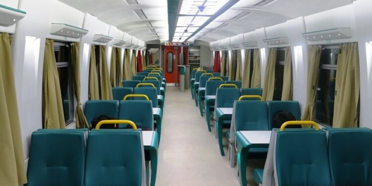 Turistas estão correndo para garantir um ingresso nesse trem noturno que leva a um dos trajetos mais lindos do Brasil
