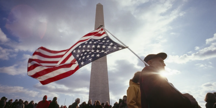 2 potências mundiais se unem e os Estados Unidos estão morrendo de medo