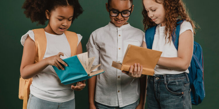 Novo benefício garante tênis Adidas ou Puma a estudantes do ensino público em 2026