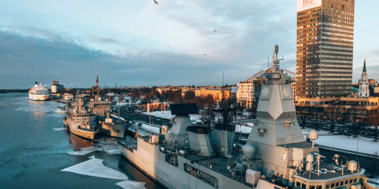 Estados Unidos construirão uma nova base naval em um país latino e gastarão mais de 1 bilhão de dólares