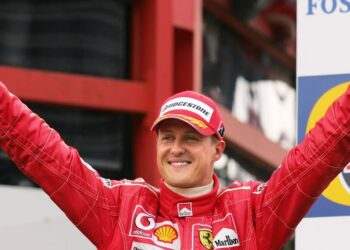 Após 12 anos do acidente, Schumacher abandona a cama e volta a se locomover