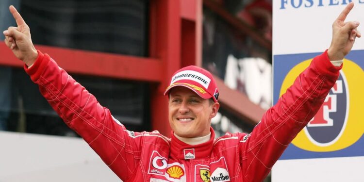 Após 12 anos do acidente, Schumacher abandona a cama e volta a se locomover