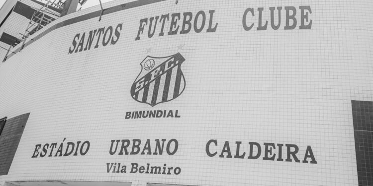 Santos pode ser comprado por um dos homens mais poderosos da Colômbia