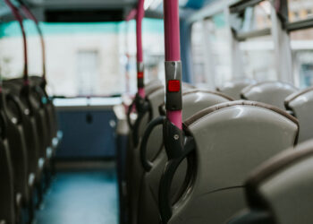 Governo autoriza aumento e passagem de ônibus passa a custar mais de R$ 6,00