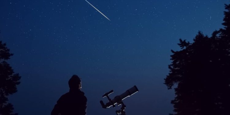 Avalanche de estrelas cadentes vai riscar o céu durante os dias 31/01 e 20/02