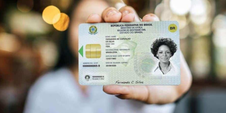 Brasileiros que não atualizarem o RG dentro do prazo sofrerão 3 consequências