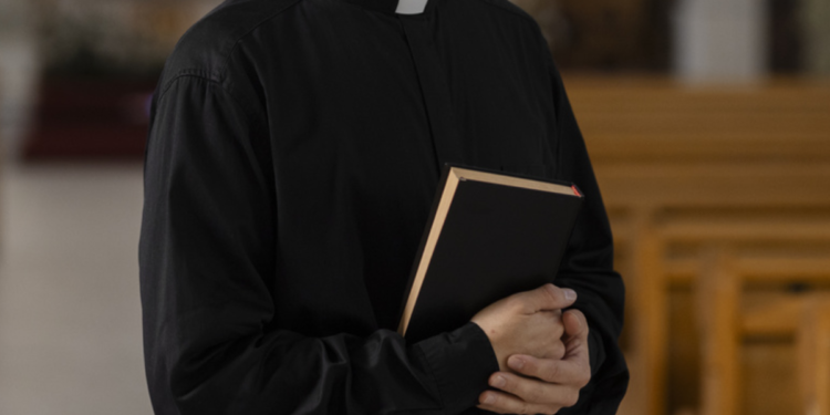 Empresa no Sul do Brasil criada por um padre fatura R$ 20 bilhões e conta com 25 mil colaboradores