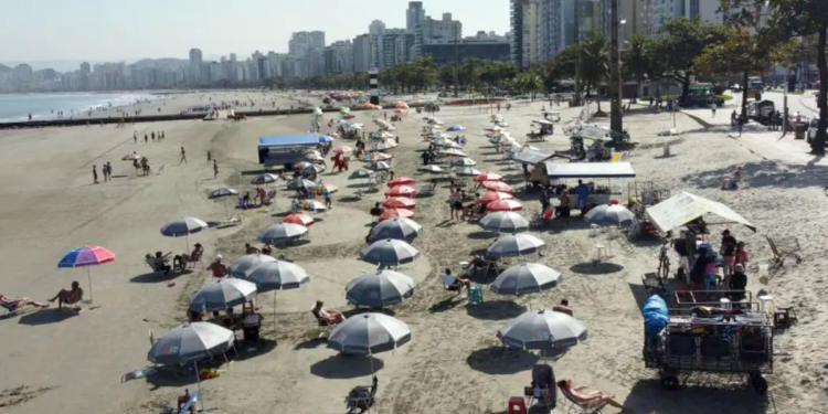 Evite a qualquer custo: lista das 24 praias no Brasil que podem colocar sua saúde em risco