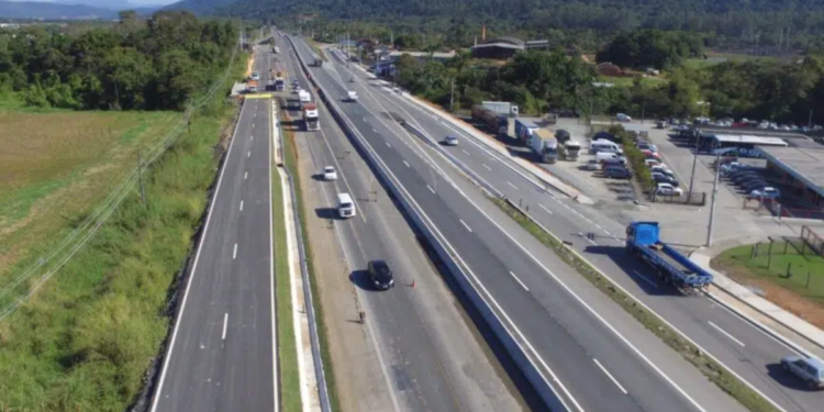 Governo surpreendeu brasileiros e ordenou a remoção de todos os radares nas rodovias