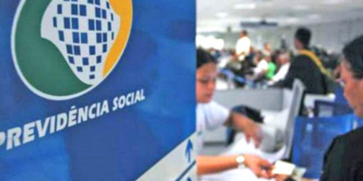 INSS alerta aposentados sobre a Prova de Vida de 2026: quem vai precisar fazer?